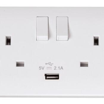 Double Switched Socket 2 Gang & USB Charger - White 
