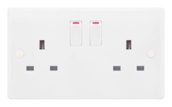Smooth 13A Double Switched Socket - 2 Gang DP	 - Pack of 1
