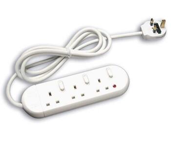 Extension Lead - 13A 3 Gang Switched - White - With Round Edge